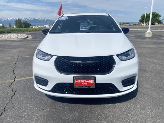 2023 Chrysler Pacifica Plug-In Hybrid PACIFICA PLUG-IN HYBRID LIMITED