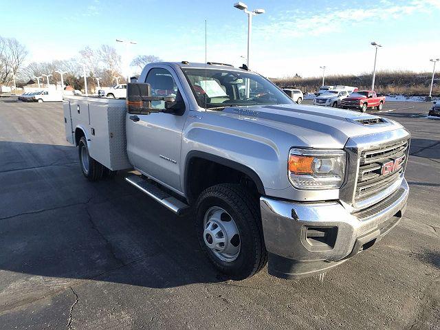 2018 GMC Sierra 3500HD 4WD Reg Cab 137.5" WB, 59.06" CA for sale in Merrillville, IN