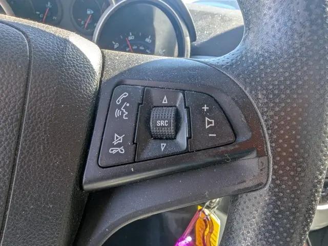 2013 Chevrolet Cruze LS Auto