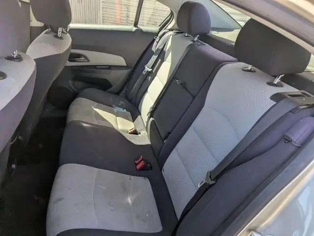 2013 Chevrolet Cruze LS Auto