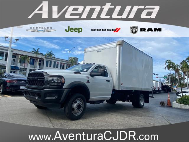 2023 RAM Ram 5500 Chassis Cab RAM 5500 TRADESMAN CHASSIS REGULAR CAB 4X4 108 CA