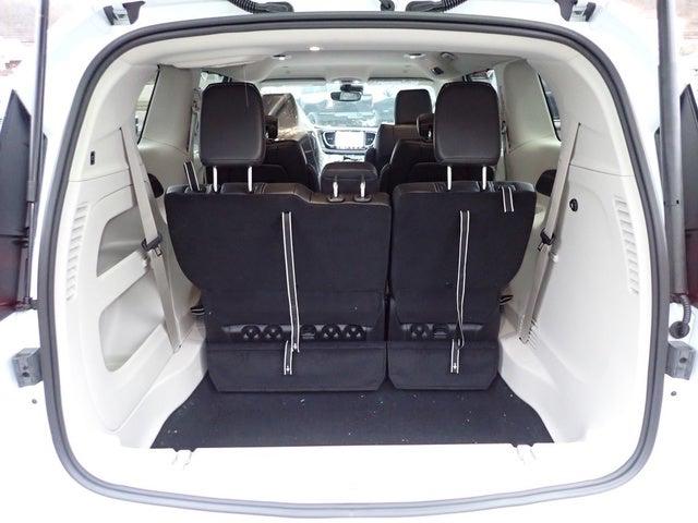 2023 Chrysler Pacifica PACIFICA TOURING L