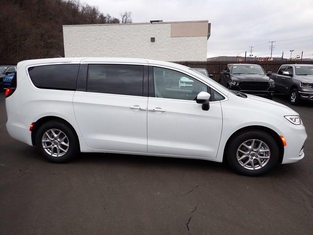 2023 Chrysler Pacifica PACIFICA TOURING L