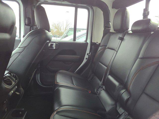 2022 Jeep Gladiator GLADIATOR MOJAVE 4X4