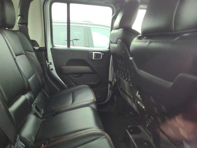 2022 Jeep Gladiator GLADIATOR MOJAVE 4X4