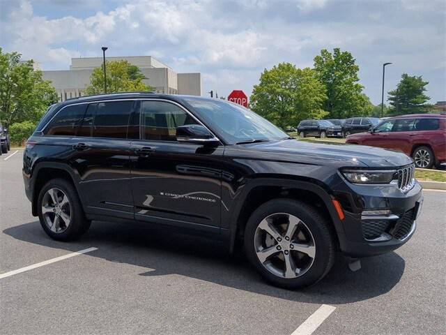 2023 Jeep Grand Cherokee GRAND CHEROKEE LIMITED 4X4
