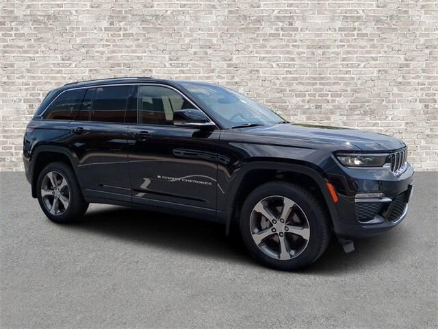 2023 Jeep Grand Cherokee GRAND CHEROKEE LIMITED 4X4