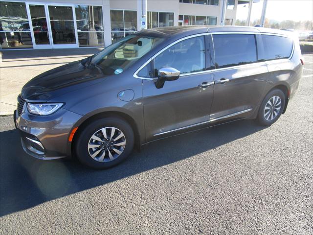 2023 Chrysler Pacifica Plug-In Hybrid PACIFICA PLUG-IN HYBRID LIMITED