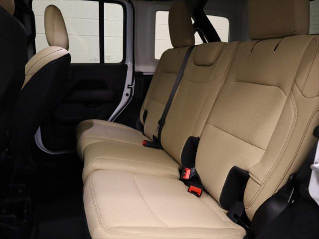 2023 Jeep Wrangler WRANGLER 4-DOOR SAHARA 4X4