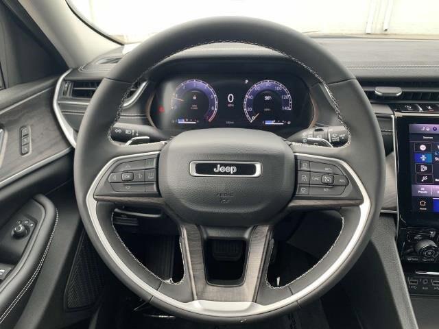 2023 Jeep Grand Cherokee GRAND CHEROKEE LIMITED 4X4