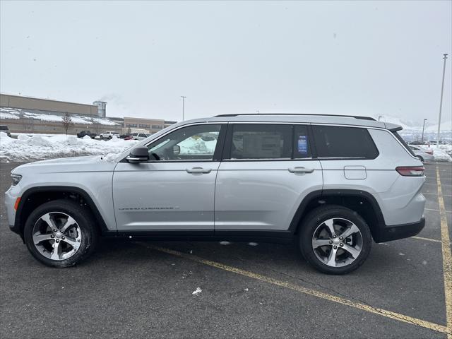 2023 Jeep Grand Cherokee GRAND CHEROKEE L LIMITED 4X4
