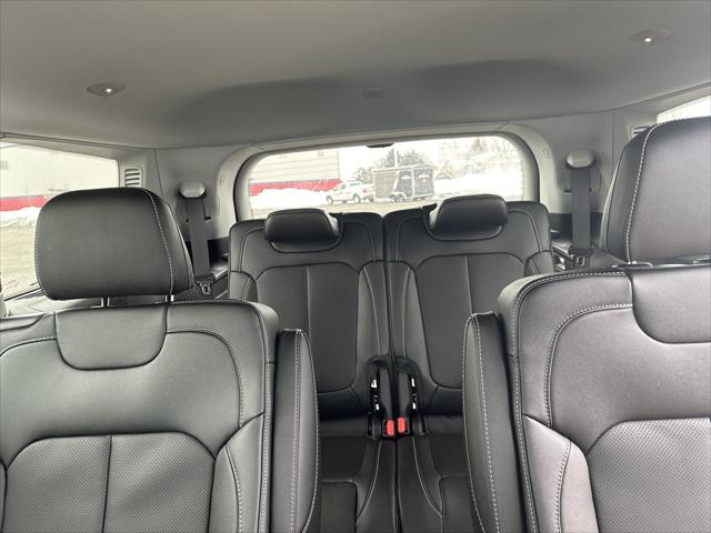 2023 Jeep Grand Cherokee GRAND CHEROKEE L LIMITED 4X4