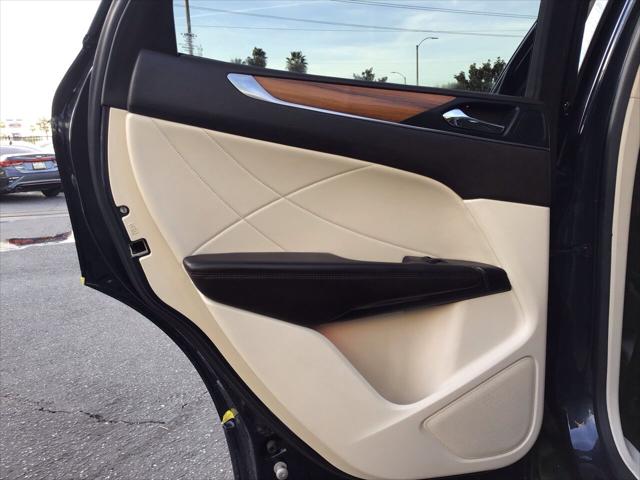2015 Lincoln MKC AWD 4dr