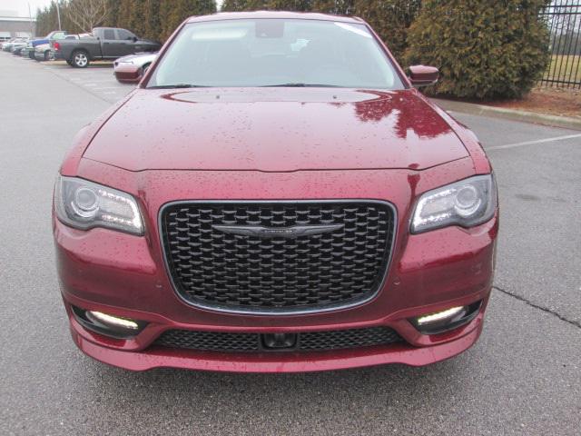 2023 Chrysler Chrysler 300 300 TOURING L RWD