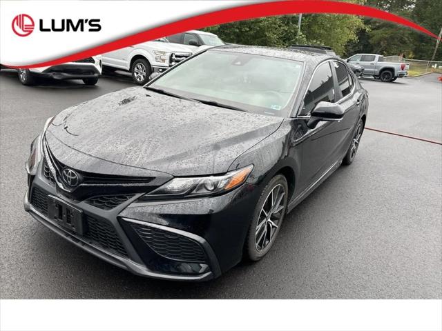 2022 Toyota Camry SE AWD