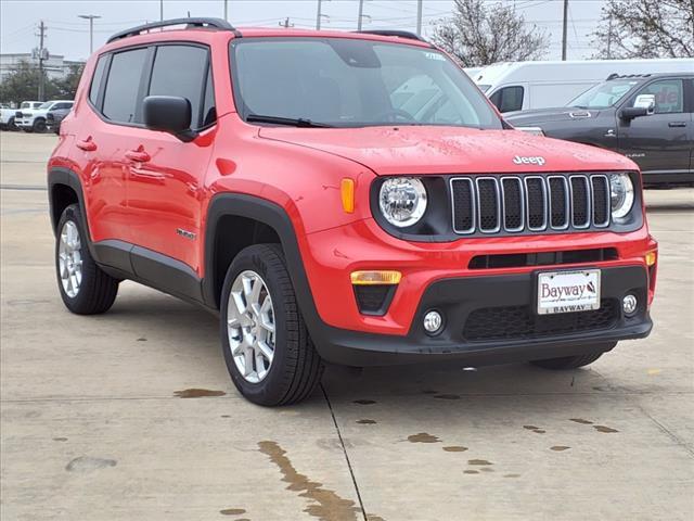 2023 Jeep Renegade RENEGADE LATITUDE 4X4