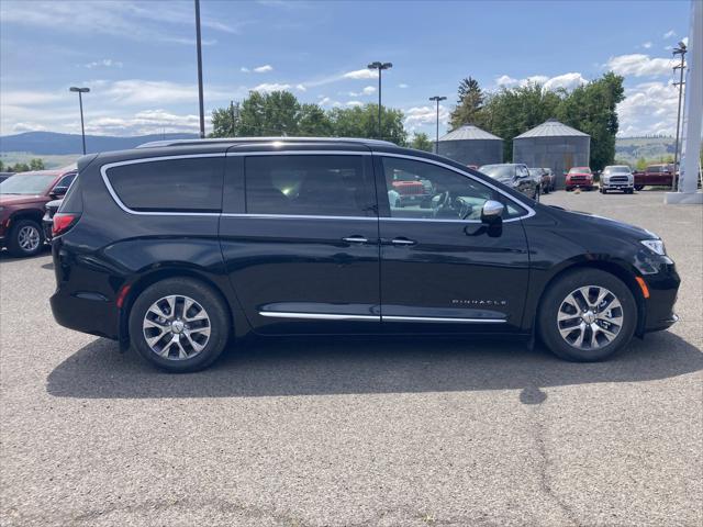 2023 Chrysler Pacifica Plug-In Hybrid PACIFICA PLUG-IN HYBRID PINNACLE