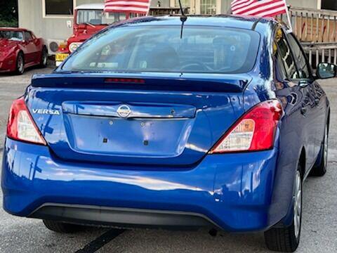 2016 Nissan Versa 1.6 S+