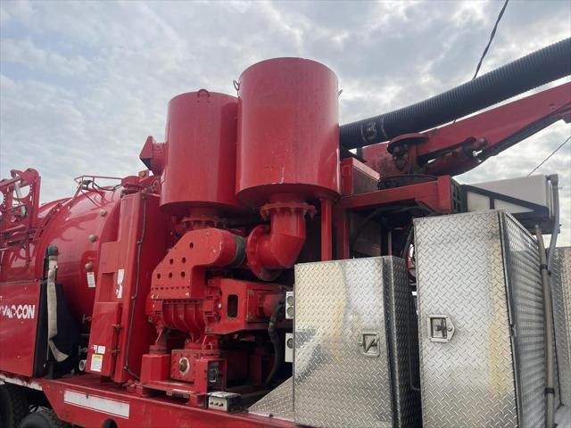 2013 Sterling 4800 Hydrovac Truck