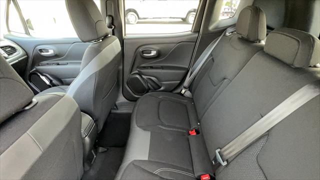 2023 Jeep Renegade RENEGADE ALTITUDE 4X4