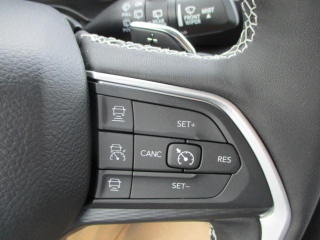2023 Jeep Grand Cherokee GRAND CHEROKEE L ALTITUDE 4X4