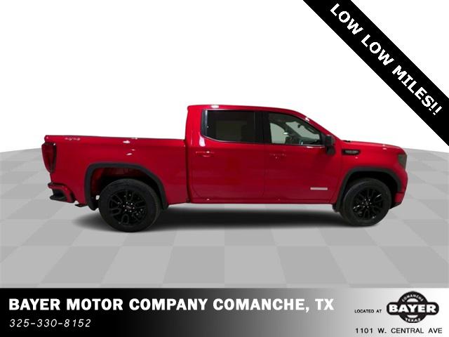 2022 GMC Sierra 1500 4WD Crew Cab Short Box Elevation with 3SB