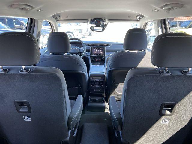 2023 Jeep Grand Cherokee GRAND CHEROKEE L LAREDO 4X4