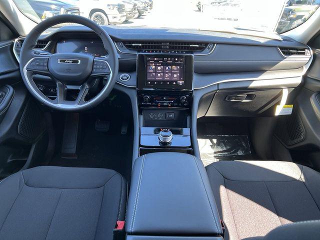 2023 Jeep Grand Cherokee GRAND CHEROKEE L LAREDO 4X4
