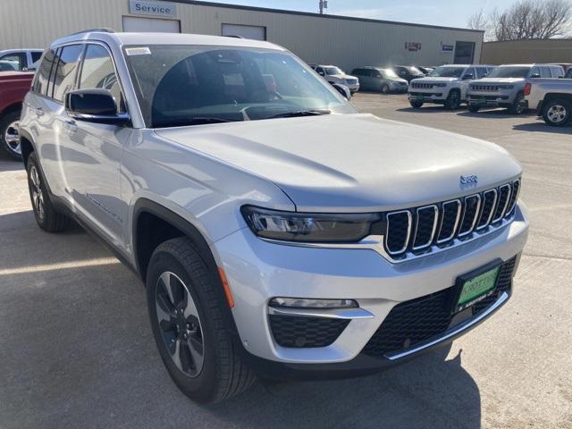 2023 Jeep Grand Cherokee 4xe GRAND CHEROKEE 4xe 2023 Jeep Grand Cherokee 4xe GRAND CHEROKEE 4xe