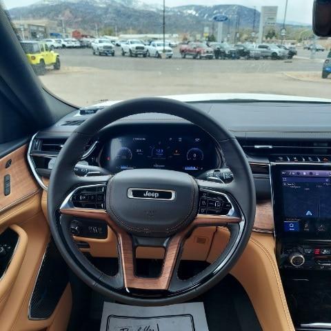 2023 Jeep Grand Cherokee GRAND CHEROKEE L SUMMIT RESERVE 4X4