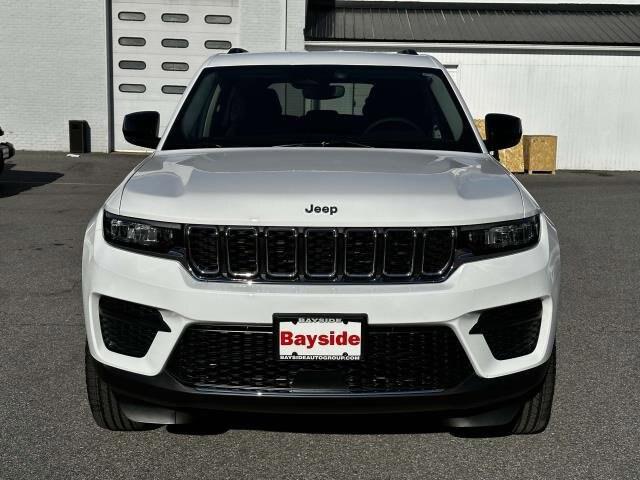 2023 Jeep Grand Cherokee GRAND CHEROKEE LAREDO 4X4
