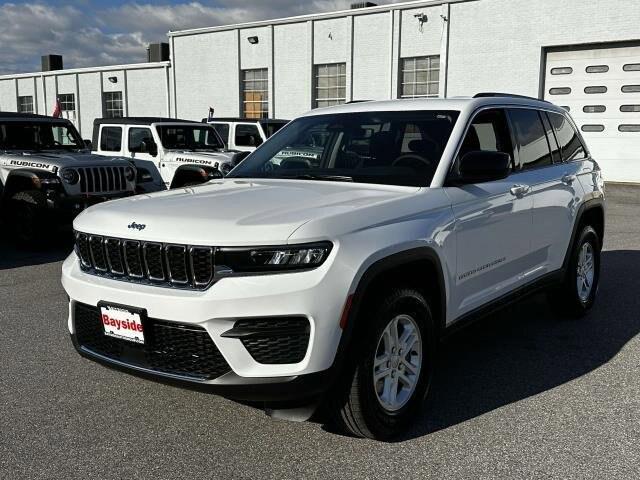 2023 Jeep Grand Cherokee GRAND CHEROKEE LAREDO 4X4