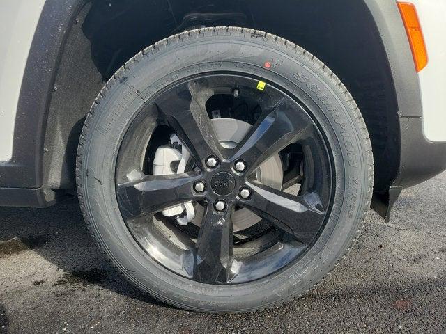 2023 Jeep Grand Cherokee GRAND CHEROKEE LIMITED 4X4