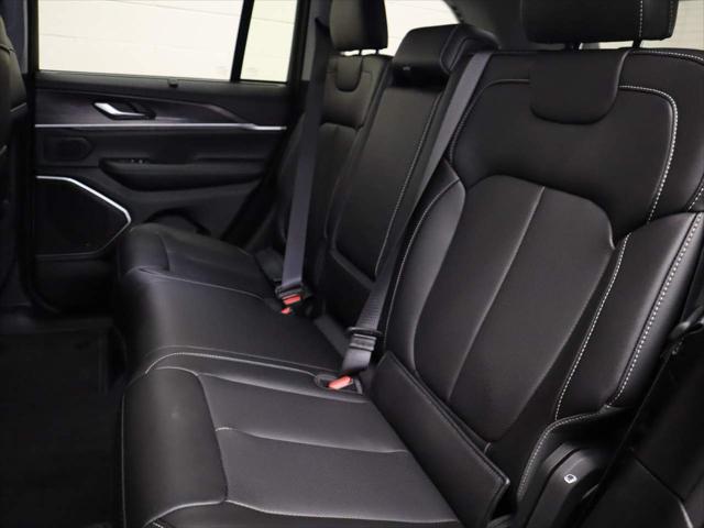 2023 Jeep Grand Cherokee GRAND CHEROKEE LIMITED 4X4