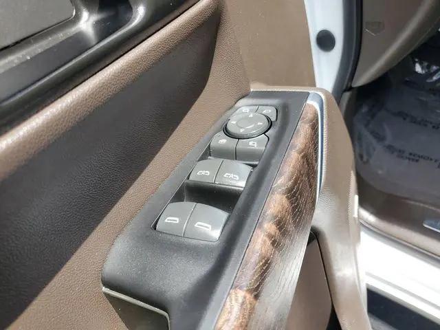 2022 GMC Sierra 1500 Limited 4WD Crew Cab Short Box Denali