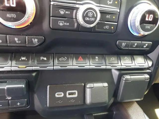 2022 GMC Sierra 1500 Limited 4WD Crew Cab Short Box Denali