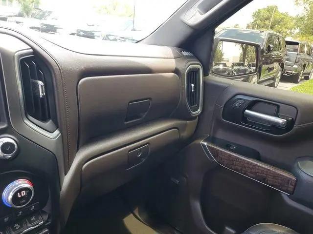 2022 GMC Sierra 1500 Limited 4WD Crew Cab Short Box Denali