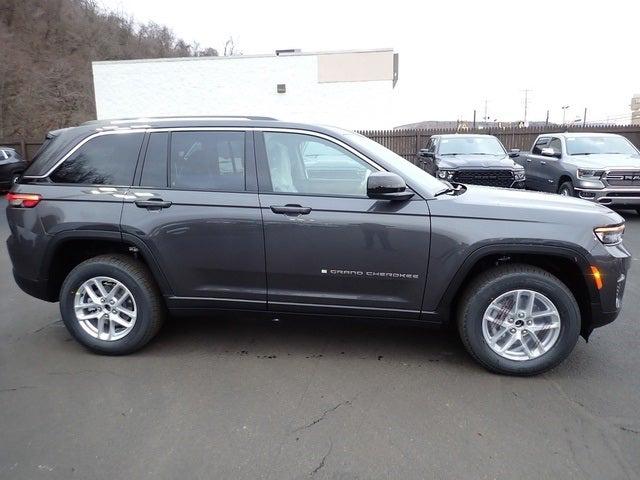 2023 Jeep Grand Cherokee GRAND CHEROKEE LAREDO 4X4
