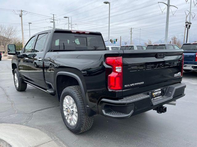 2023 Chevrolet Silverado 3500HD 4WD Crew Cab Standard Bed High Country
