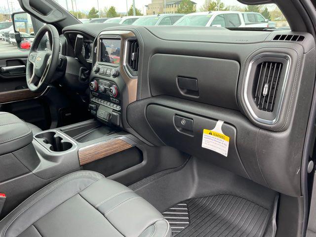 2023 Chevrolet Silverado 3500HD 4WD Crew Cab Standard Bed High Country