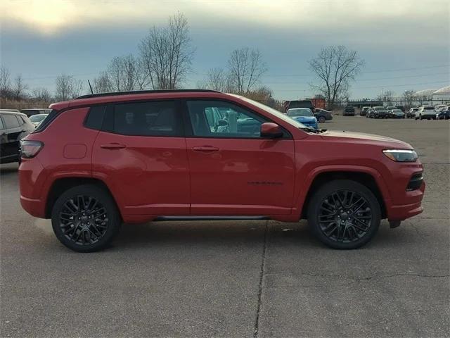 2023 Jeep Compass COMPASS (RED) 4X4