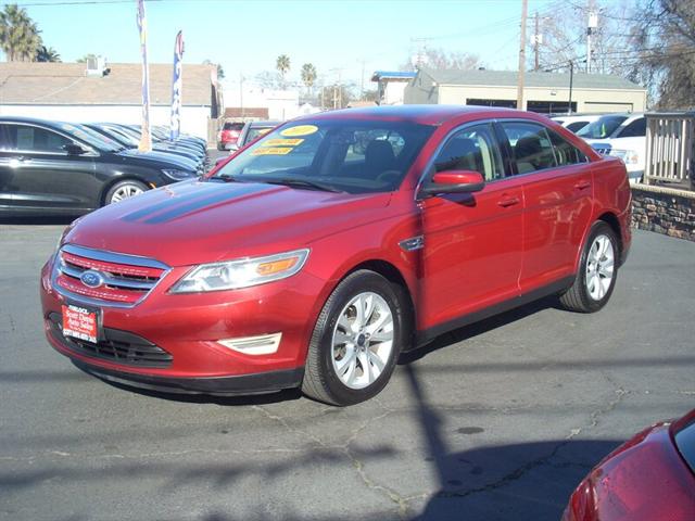 2011 Ford Taurus SEL