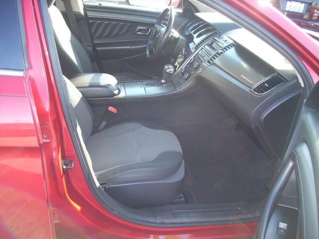2011 Ford Taurus SEL