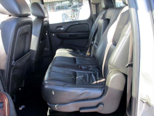 2013 Chevrolet Suburban LT