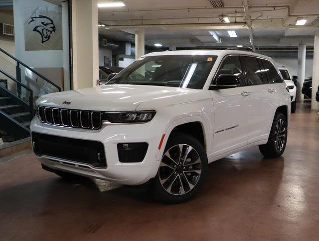 2023 Jeep Grand Cherokee Overland 4x4 for sale in Santa Monica, CA