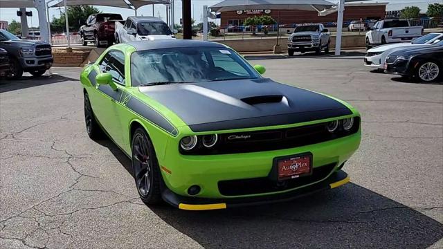 2023 Dodge Challenger CHALLENGER R/T