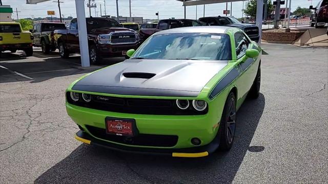 2023 Dodge Challenger CHALLENGER R/T