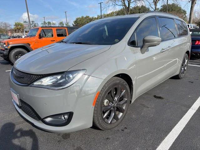 2020 Chrysler Pacifica Red S Edition