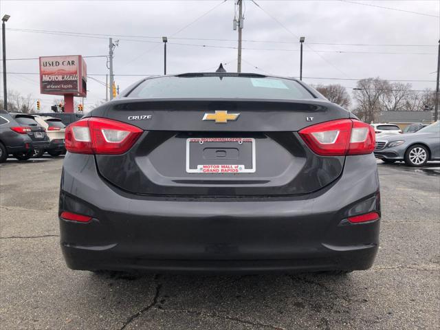 2017 Chevrolet Cruze LT Auto