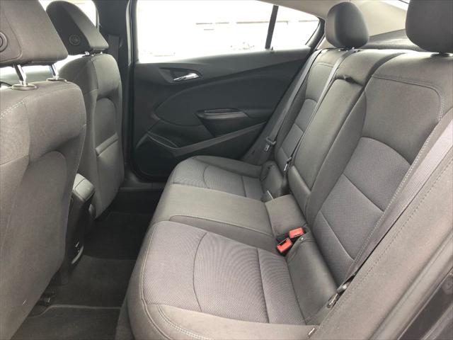 2017 Chevrolet Cruze LT Auto